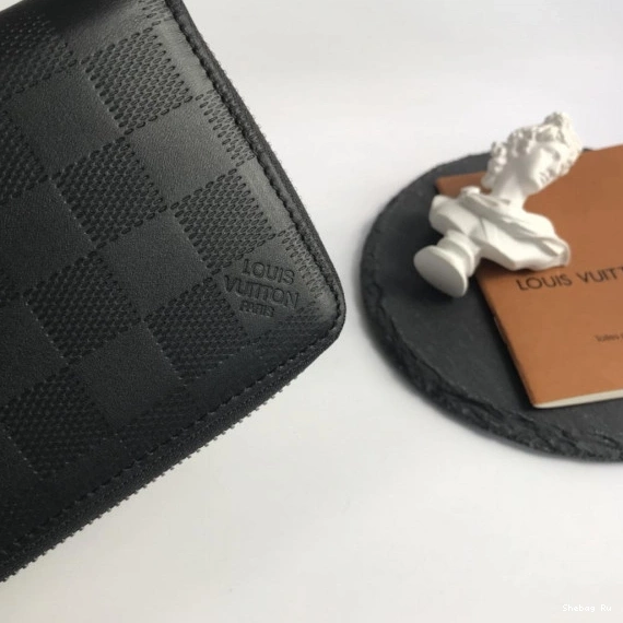 VERTICAL VUITTON LOUIS ZIPPY WALLET 0718